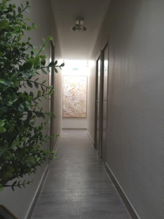 Les Sables-dʼOlonne Hotel Les Voyageurs מראה חיצוני תמונה